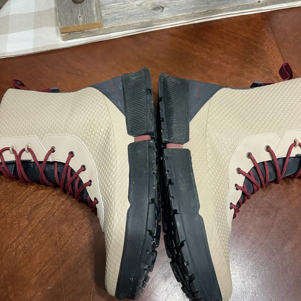 Columbia Hyper-Boreal Omni-Heat Snow Boots Waterproof